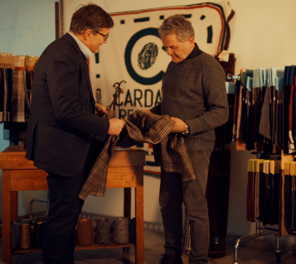 Le tissu choisi: 100% laine italienne upcyclée 375g/m2 de chez Intespra