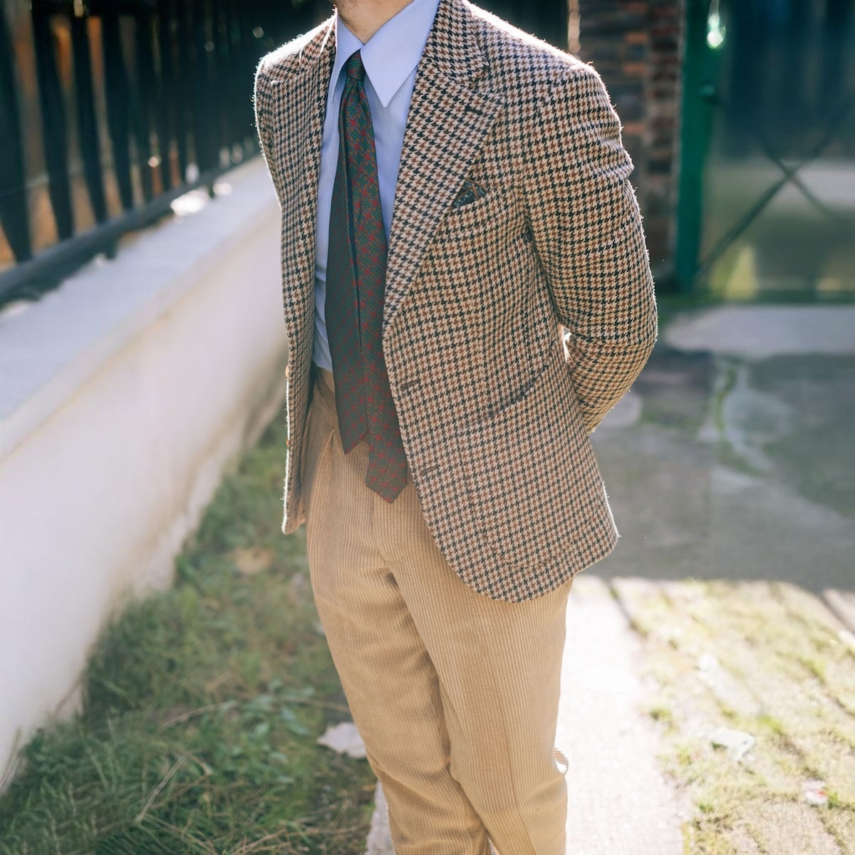 La veste cran florentin déstructurée en tweed marron