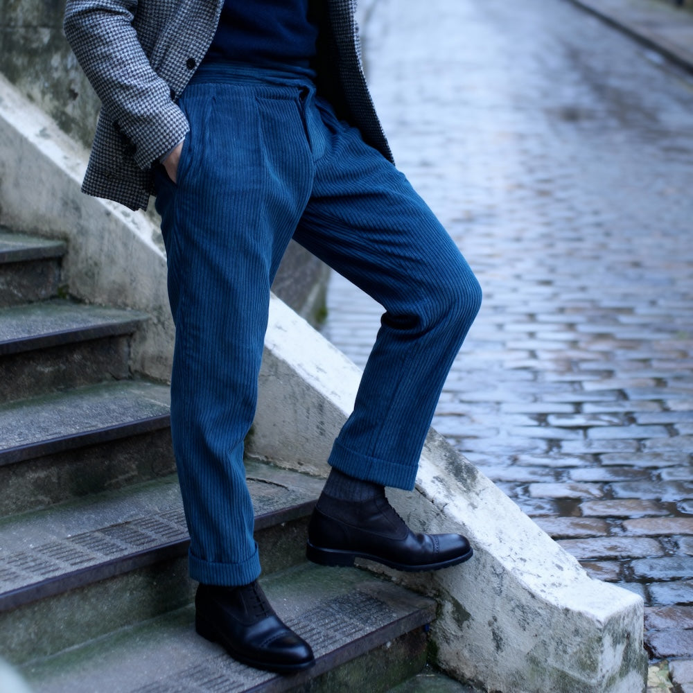 Gurkha en velours côtelé côtes moyennes Tejidos Rebes bleu canard