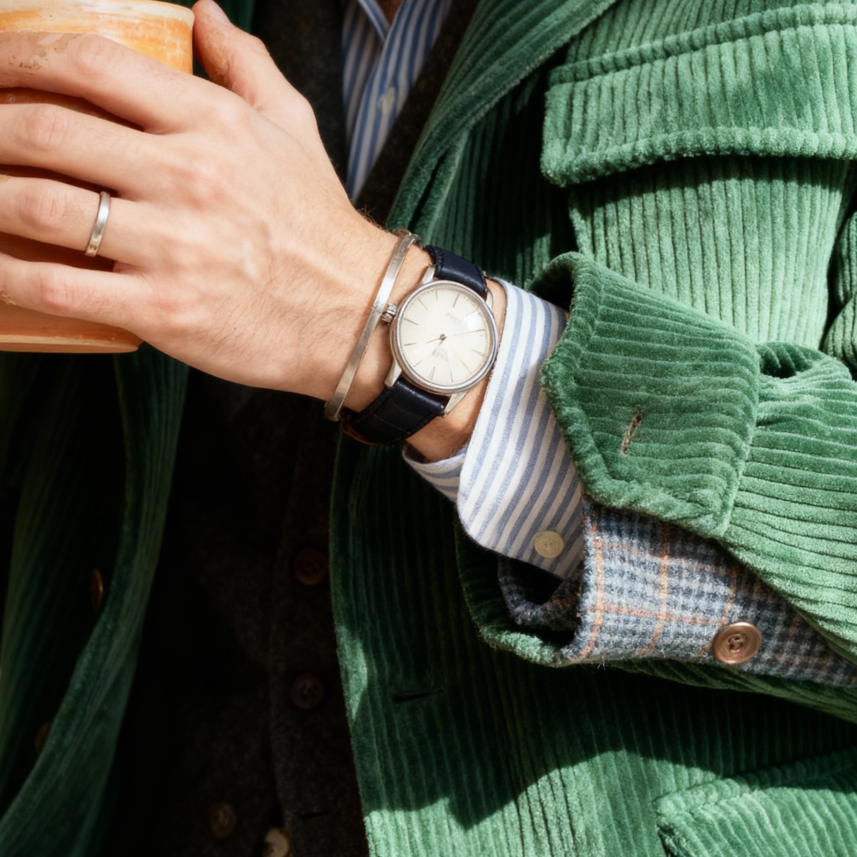 junglejacket-cp-jv-ditorial-poignet